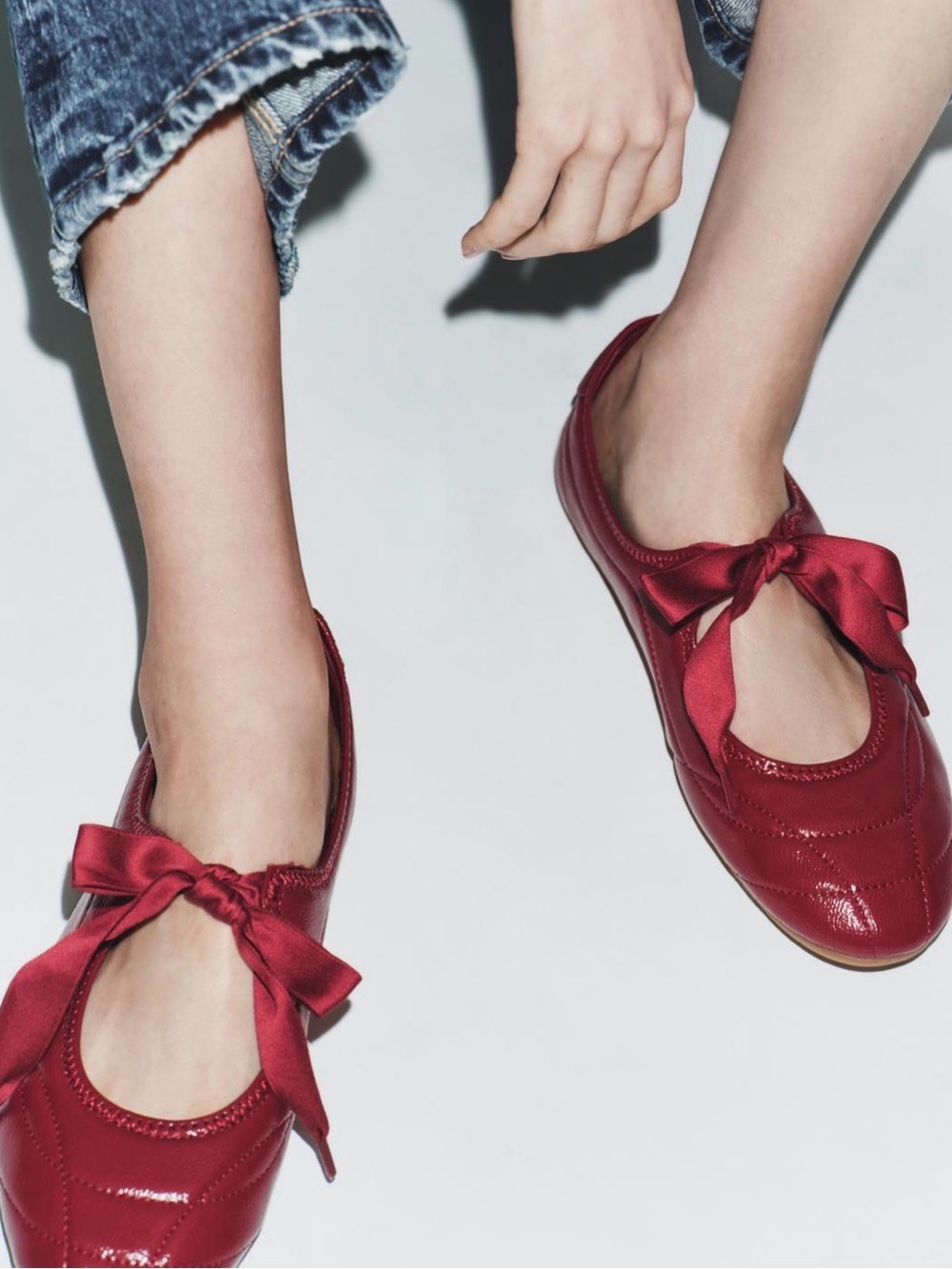 🔥🔥Zara  Red Bow Ballet Flats